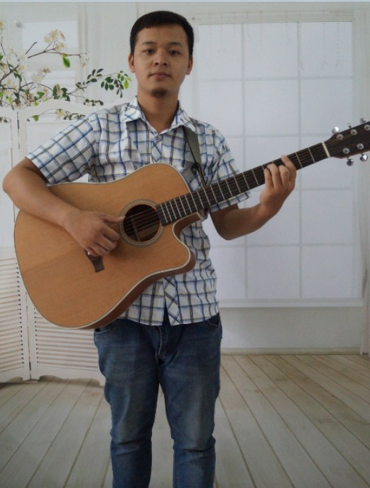 [新手报到]新手小白的吉他入门指南 第五弹！抚琴的基本姿势